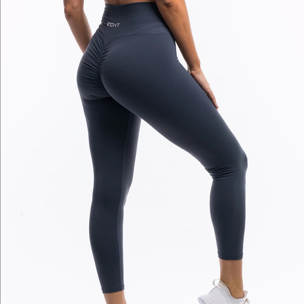 ECHT Scrunch Butt Leggings